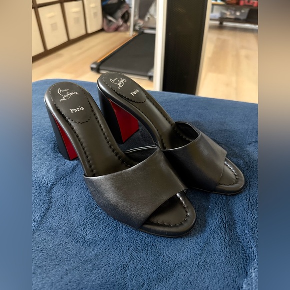 Christhian Louboutin Jane Slide Sandals Size 37 1/2 - Picture 1 of 6